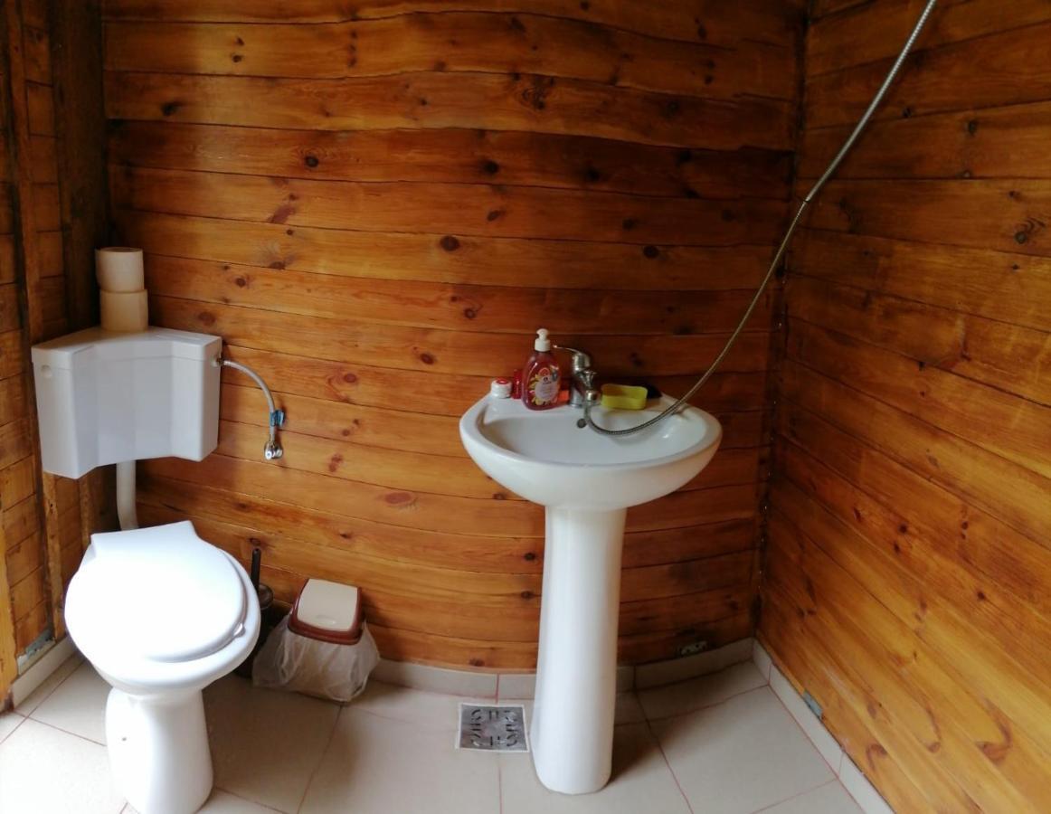 Edelweiss Guesthouse, Glamping And Camping Suhaia エクステリア 写真