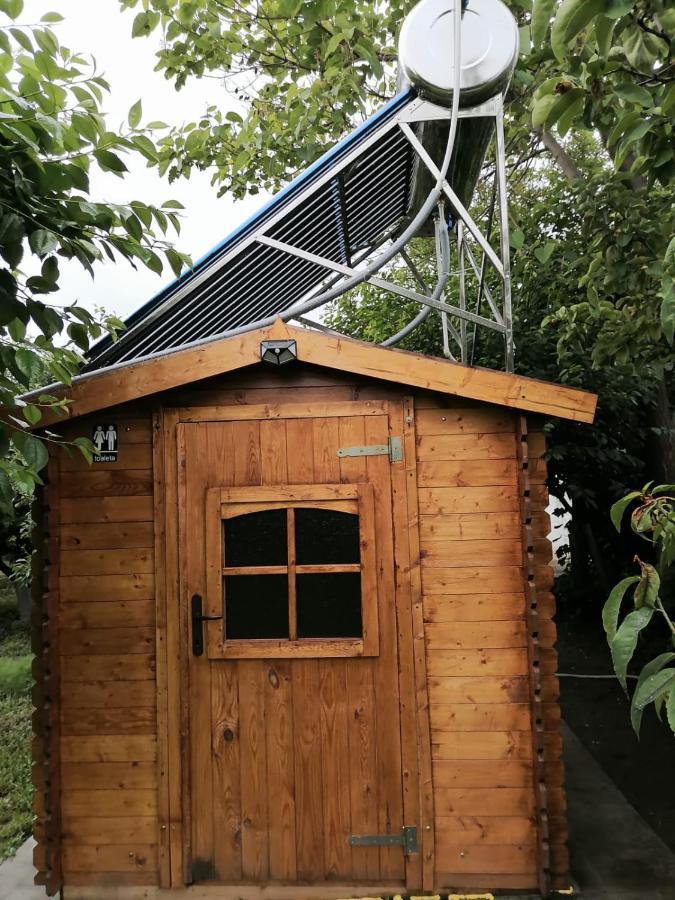 Edelweiss Guesthouse, Glamping And Camping Suhaia エクステリア 写真